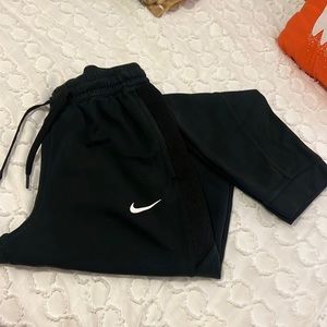Nike joggers